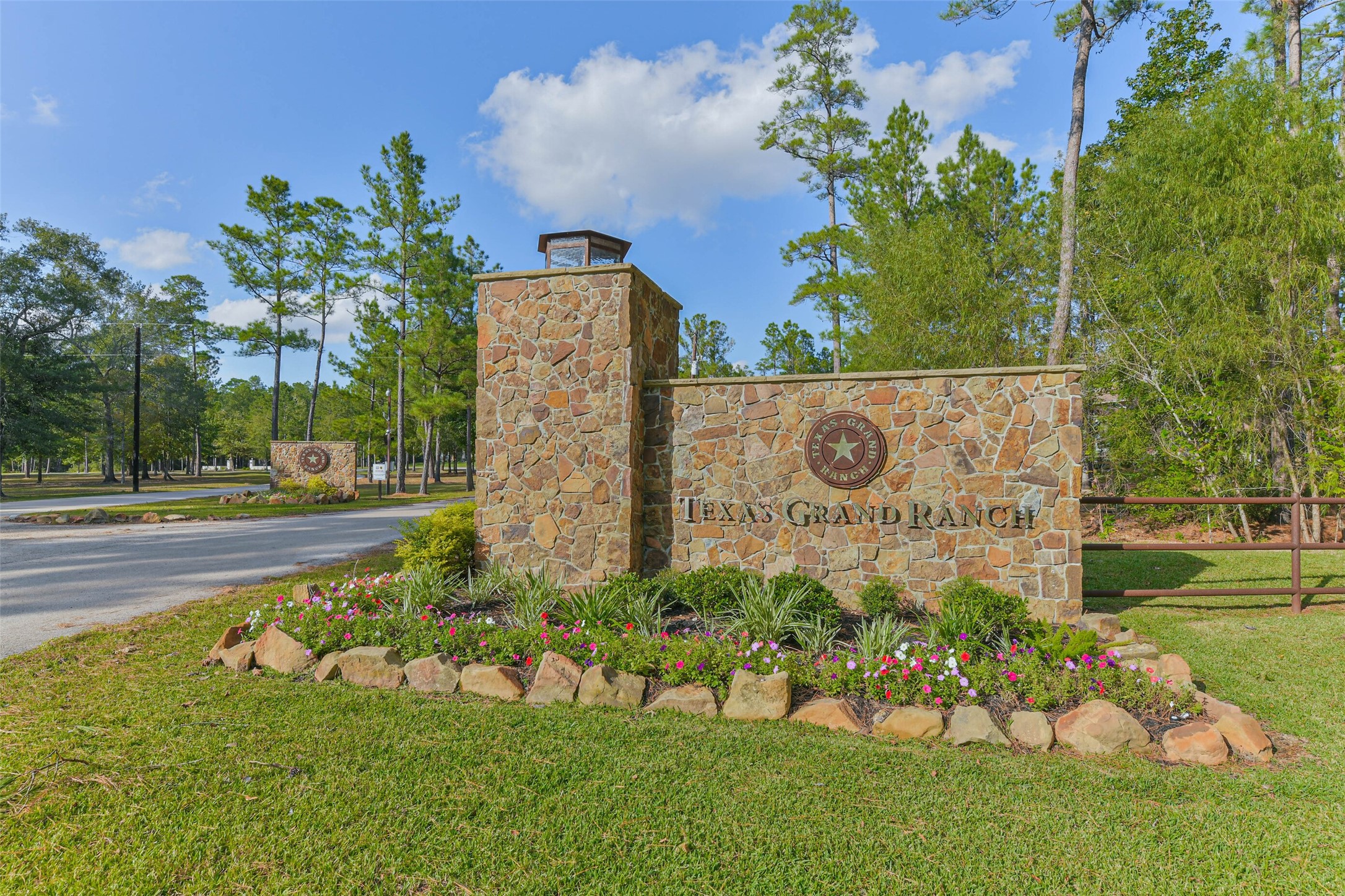 Tbd Granite Road Huntsville, TX 77340 - Photo 6 of 16 Neighborhood entrance