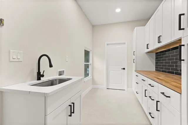 $675,000 | 6941 Tallow Tree Road, Sanford, FL 32771