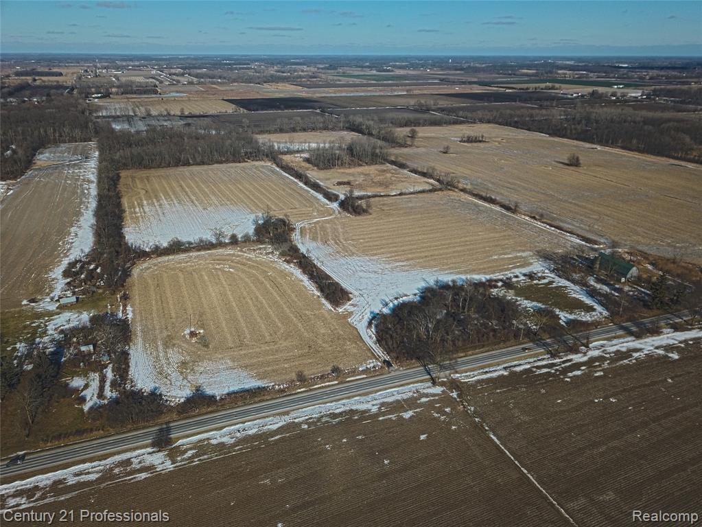 16390 Dryden Road Allenton, MI 48002 - Photo 4 of 13