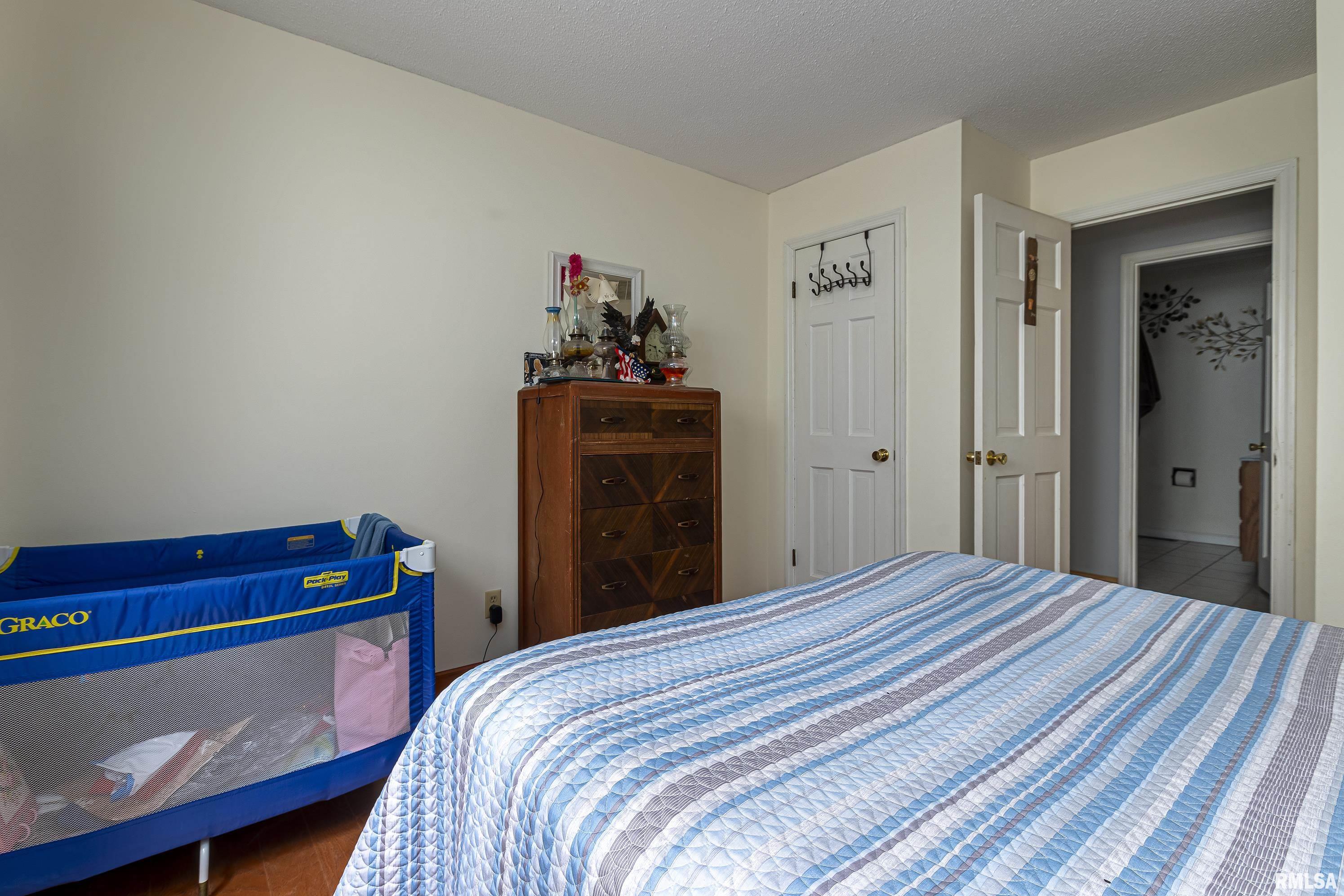 14378 Mustang Road Marion, IL 62959 - Photo 16 of 38