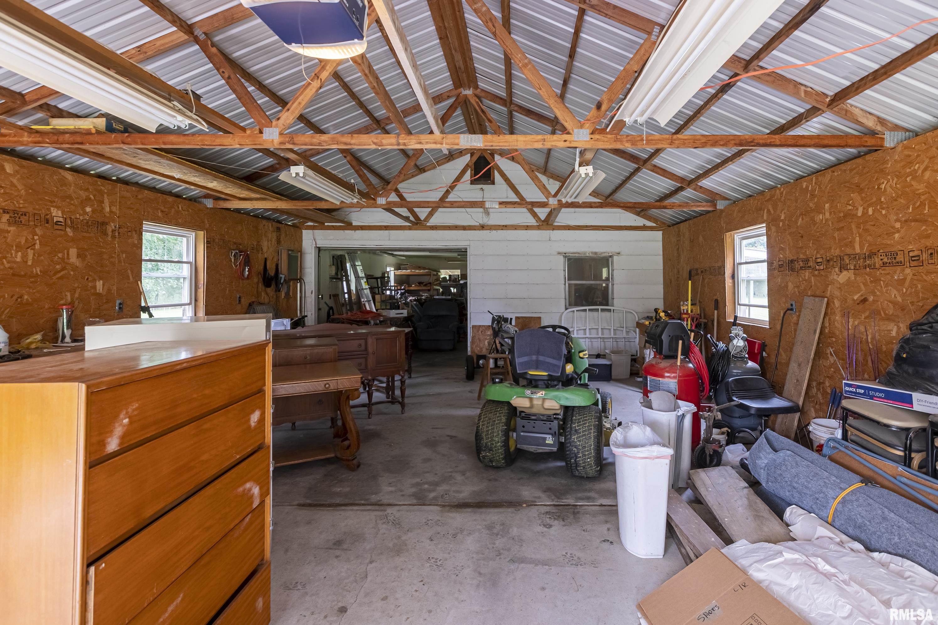 14378 Mustang Road Marion, IL 62959 - Photo 32 of 38