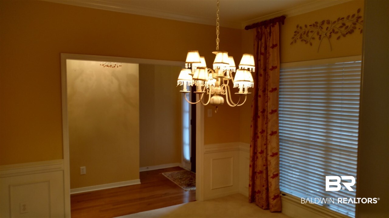 10236 Wakefield Court Mobile, AL 36695 - Photo 5 of 29