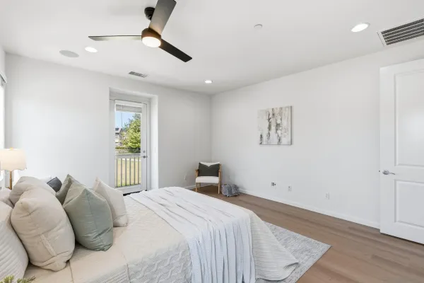 $2,169,999 | 13347 Orange Blossom Way, San Diego, CA 92130