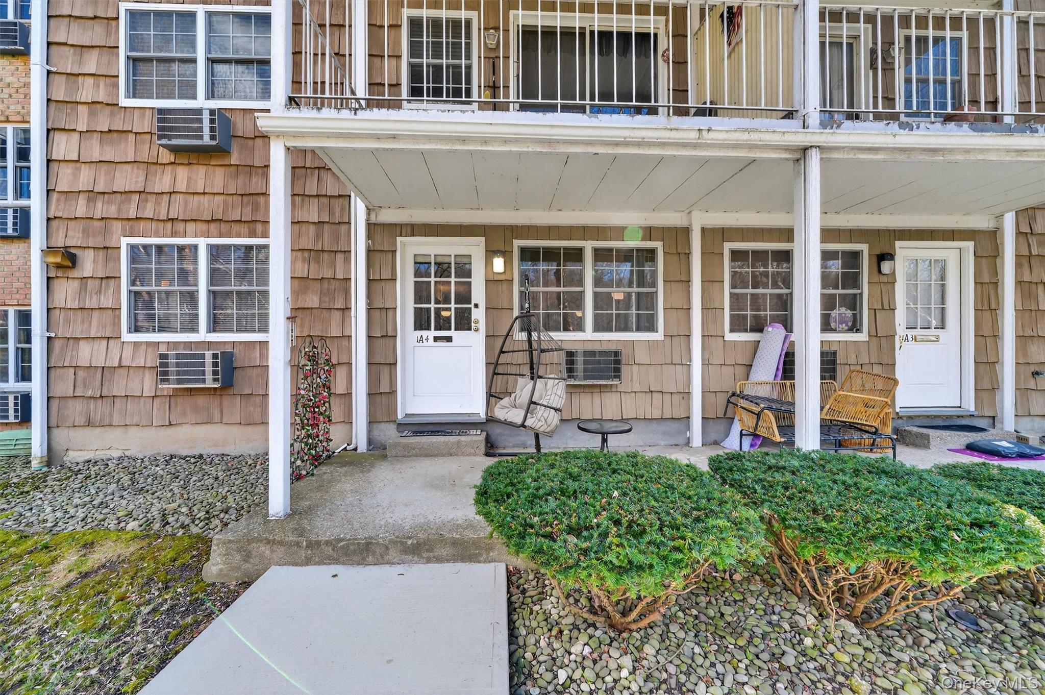 1840 Crompond Road, Unit 1A4 Peekskill, NY 10566 - Photo 4 of 26