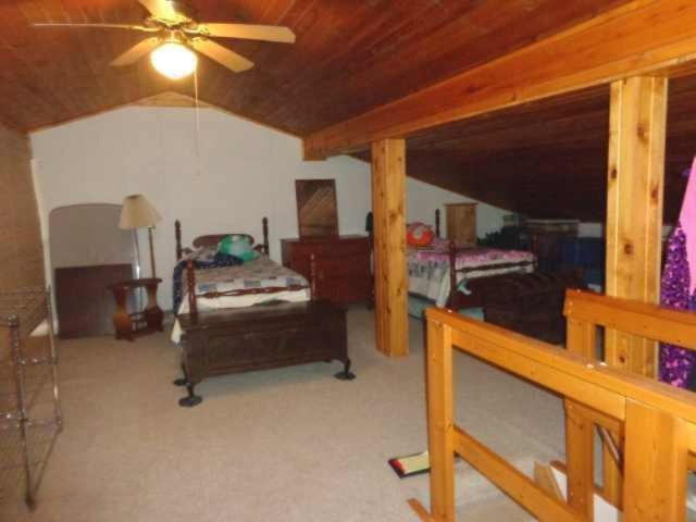 301 Knott Road Niles, MI 49120 - Photo 36 of 57 upper bedroom