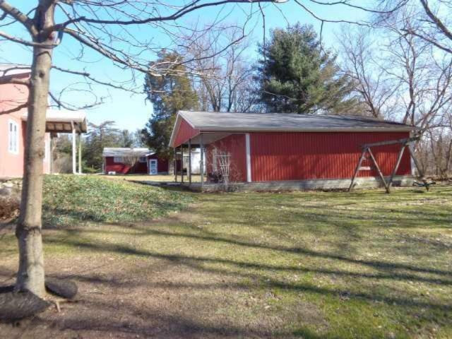 301 Knott Road Niles, MI 49120 - Photo 5 of 57 Back of garage