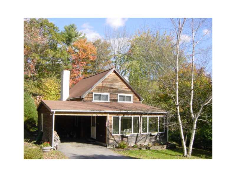 567 River Road Newcastle, ME 04553 - Photo 4 of 22 Other. Side and Garage Entrance to Home
