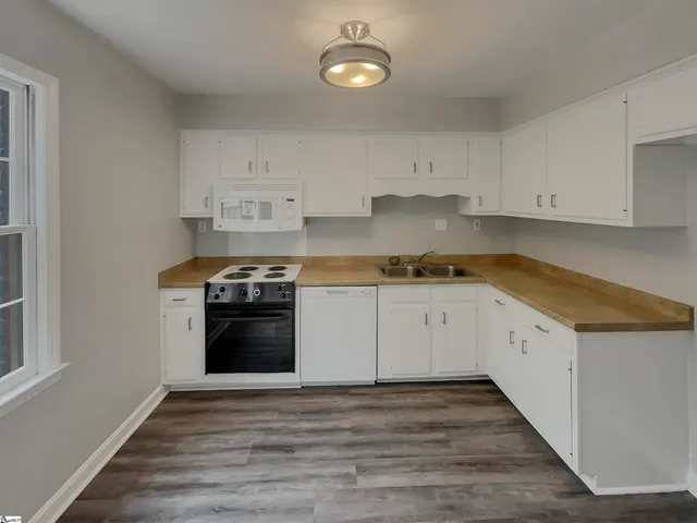 $99,000 | 1460 Dover Road, Unit A, Spartanburg, SC 29301