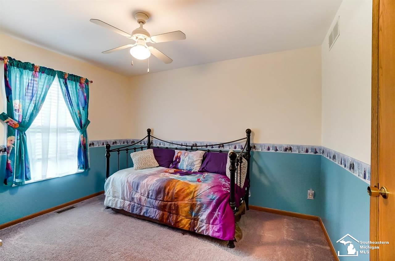 869 Hunting Creek Road Temperance, MI 48182 - Photo 29 of 39 50040756-28.JPG