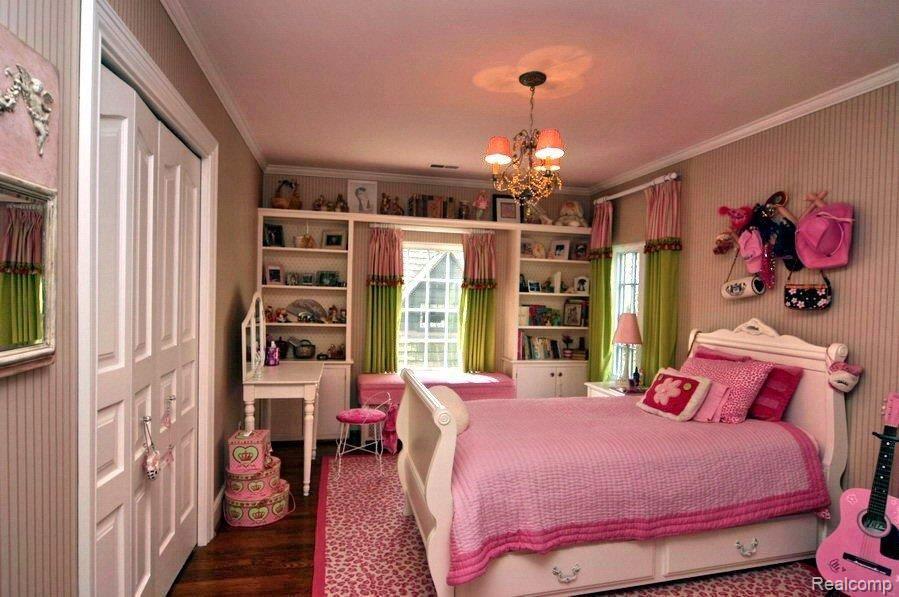 460 Linden Road Birmingham, MI 48009 - Photo 15 of 20 Bedroom