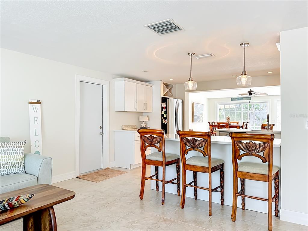 307 68th Street Holmes Beach, FL 34217 - Photo 15 of 67