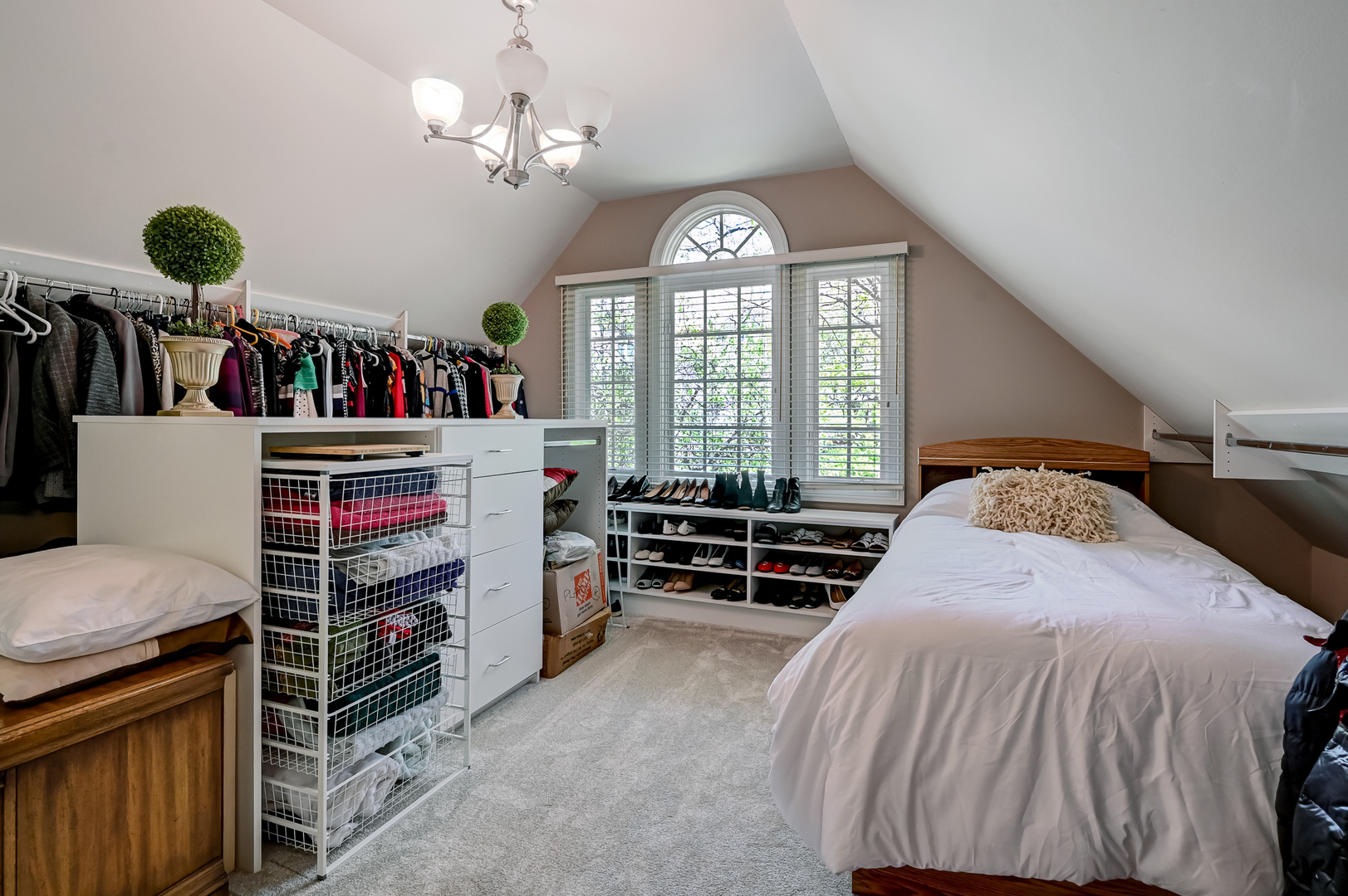 9301 Falling Waters Drive East Burr Ridge, IL 60527 - Photo 27 of 52 a bedroom with bed and a large window