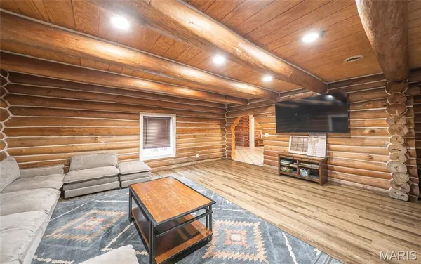 $770,000 | 1950 Lake Forest Drive, Park Hills, MO 63601