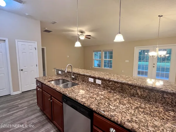 $1,995 | 3168 Angora Bay Drive, Middleburg, FL 32068