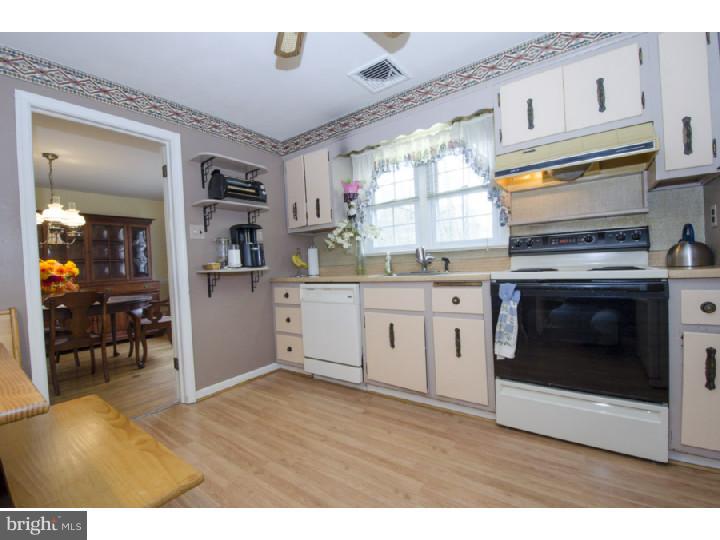 138 Brookside Road Newtown Square, PA 19073 - Photo 9 of 24