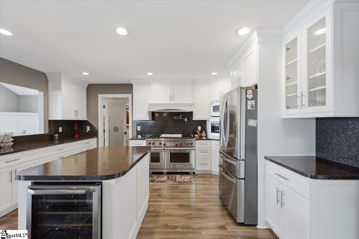 227 Forest Cove Road Anderson, SC 29626 - Photo 10 of 47