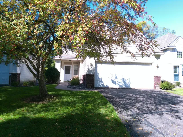 $324,900 | 3847 Linden Avenue, White Bear Lake, MN 55110