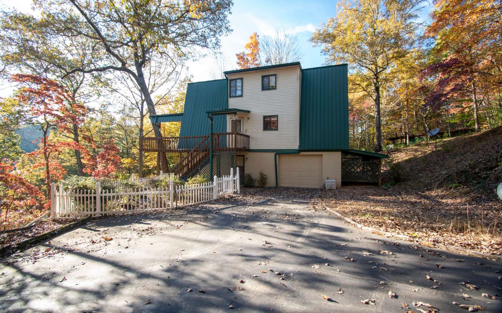 275 Nottley Ridge Road Murphy, NC 28906 - Photo 1 of 4 Main View