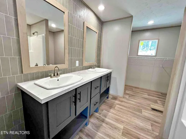 $242,900 | 494 Oak Grove Road, Decatur, TN 37322