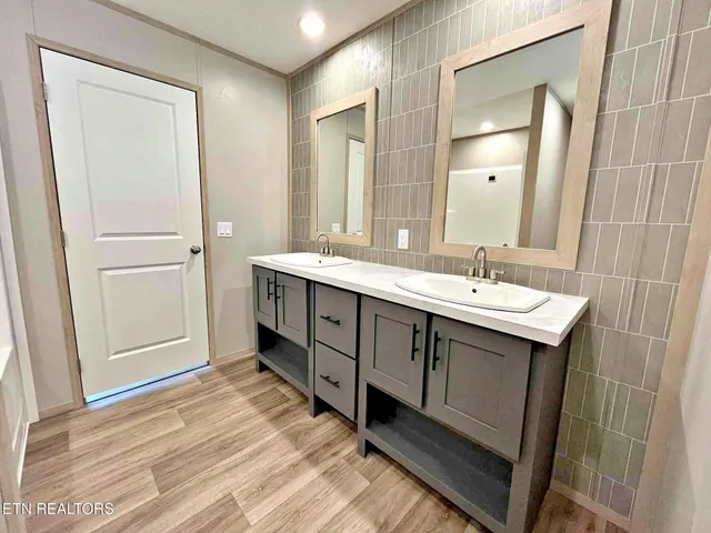 $242,900 | 494 Oak Grove Road, Decatur, TN 37322