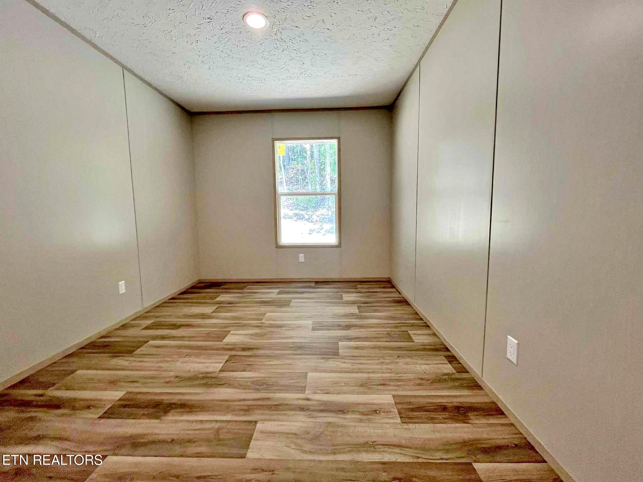 494 Oak Grove Road Decatur, TN 37322 - Photo 34 of 49 beca107a-d7bb-4faf-9322-752617839d2e