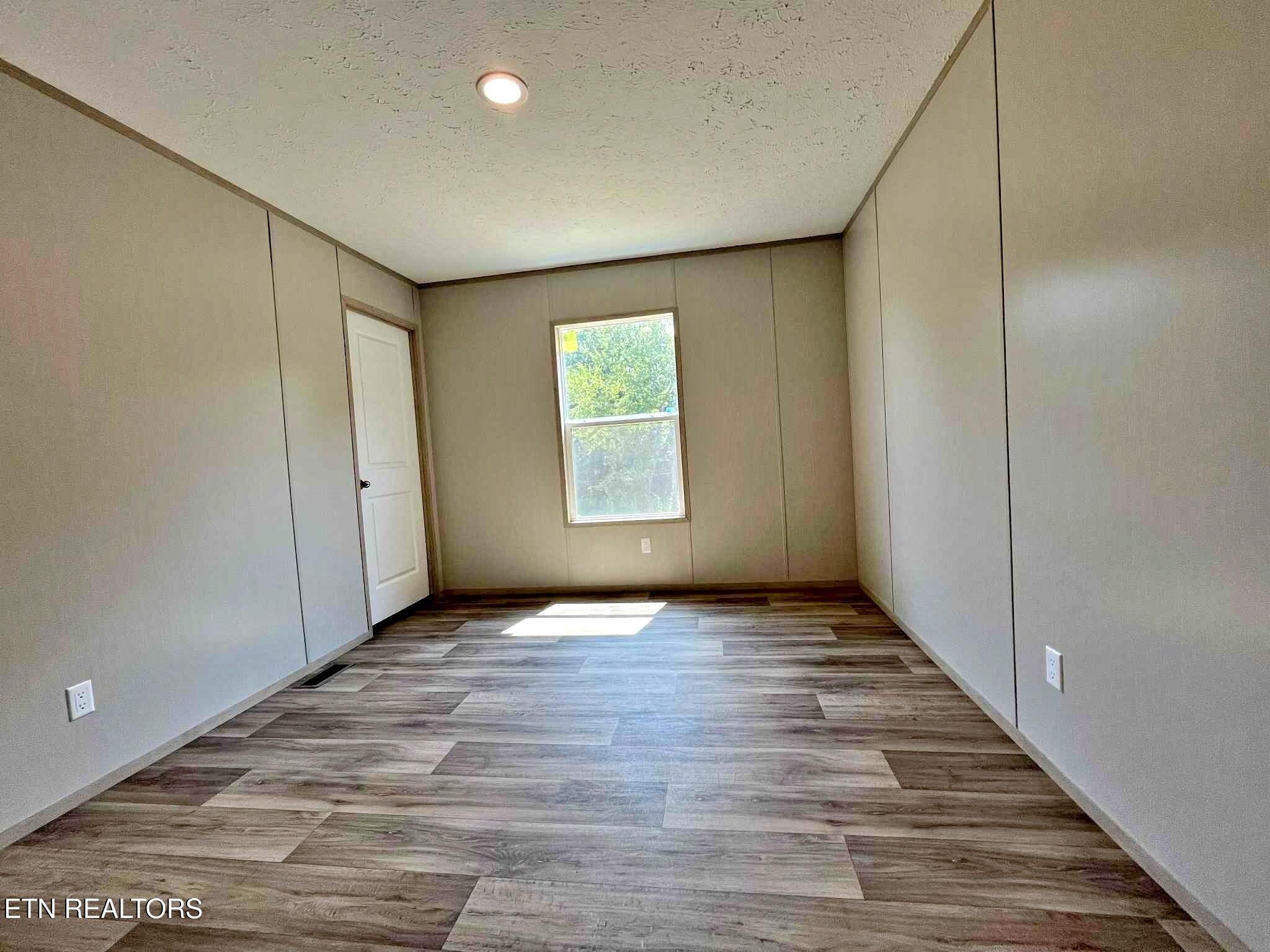 494 Oak Grove Road Decatur, TN 37322 - Photo 38 of 49 99852fe3-d62b-4d2e-81da-67f5a6b71084