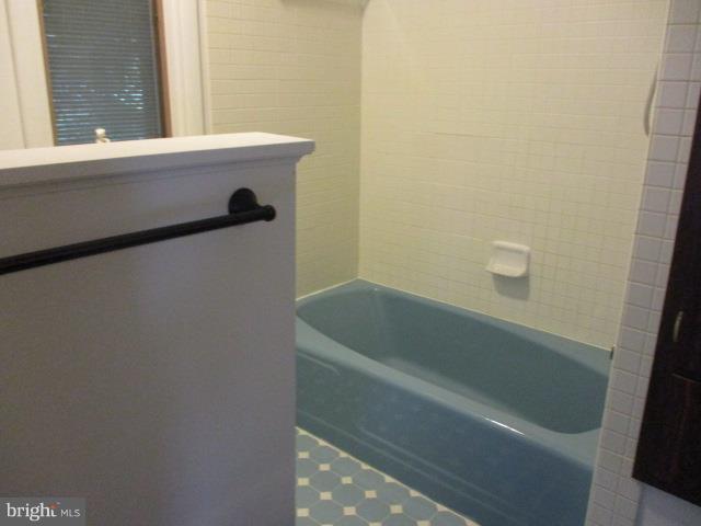 9906 Indian Queen Point Road Fort Washington, MD 20744 - Photo 23 of 39 Master bath