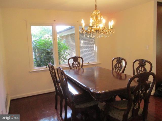 9906 Indian Queen Point Road Fort Washington, MD 20744 - Photo 6 of 39 Dining room