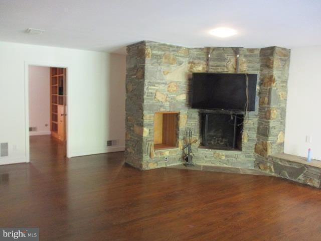 9906 Indian Queen Point Road Fort Washington, MD 20744 - Photo 8 of 39 Family room