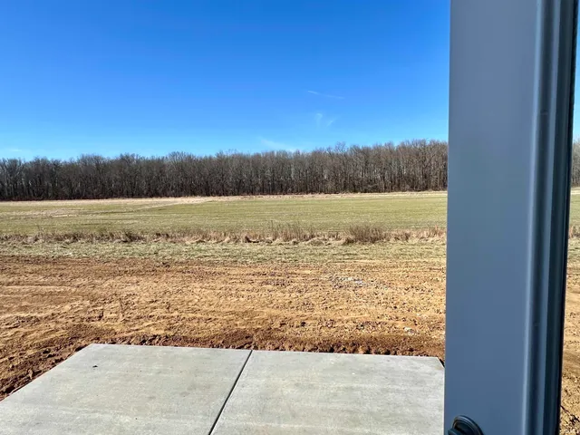 $289,950 | 1110 Brody Lane, Boonville, IN 47601