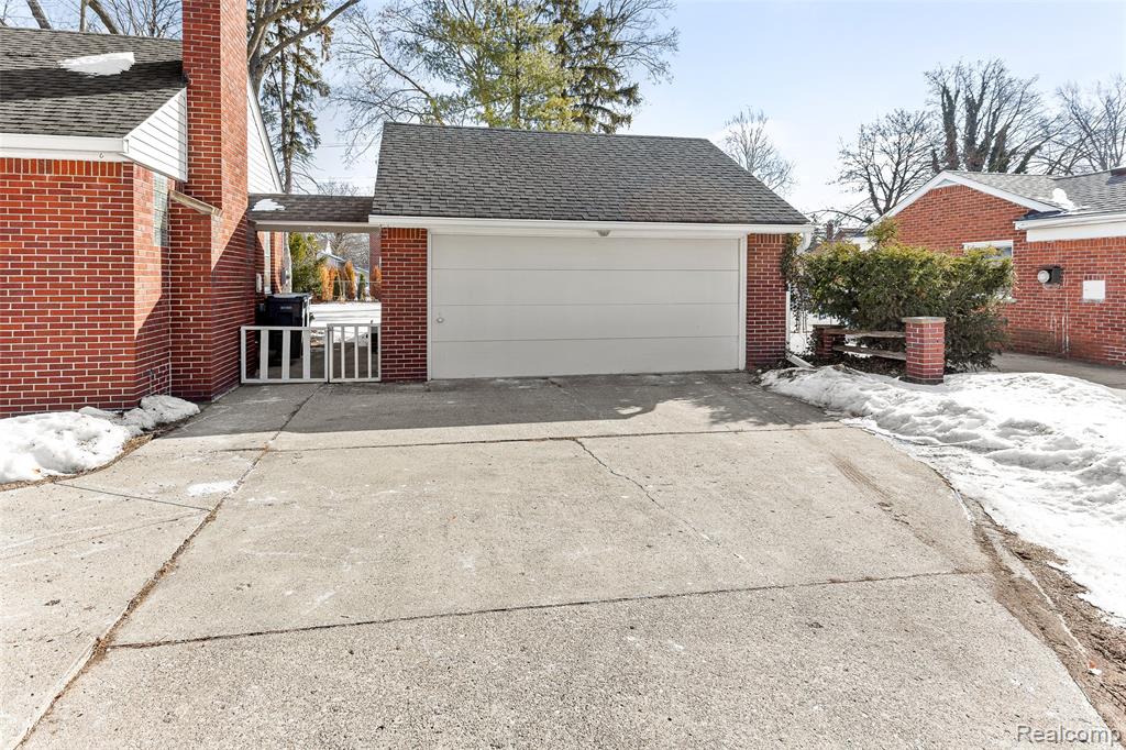 1830 North Gulley Road Dearborn, MI 48128 - Photo 10 of 29