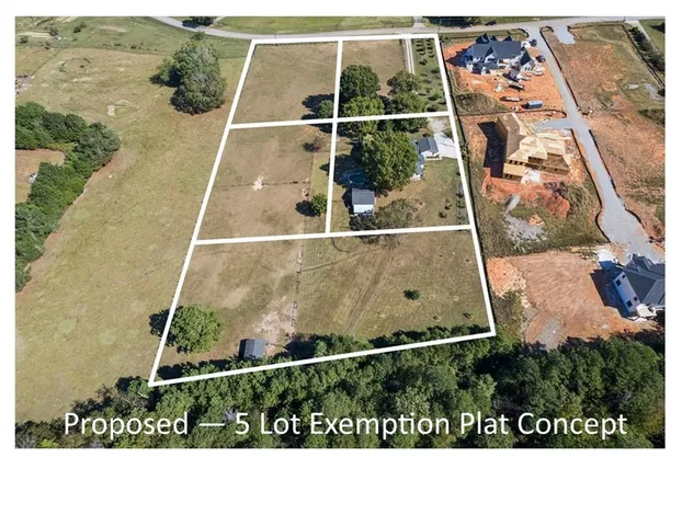 a picture of a tennis court