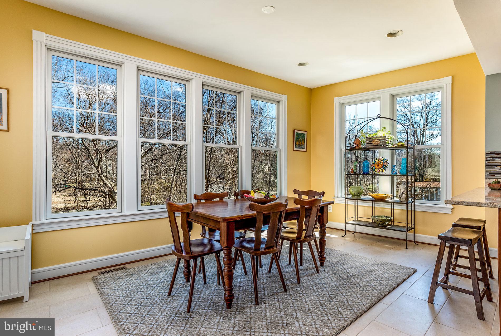306 Branch Road Southeast Vienna, VA 22180 - Photo 14 of 55
