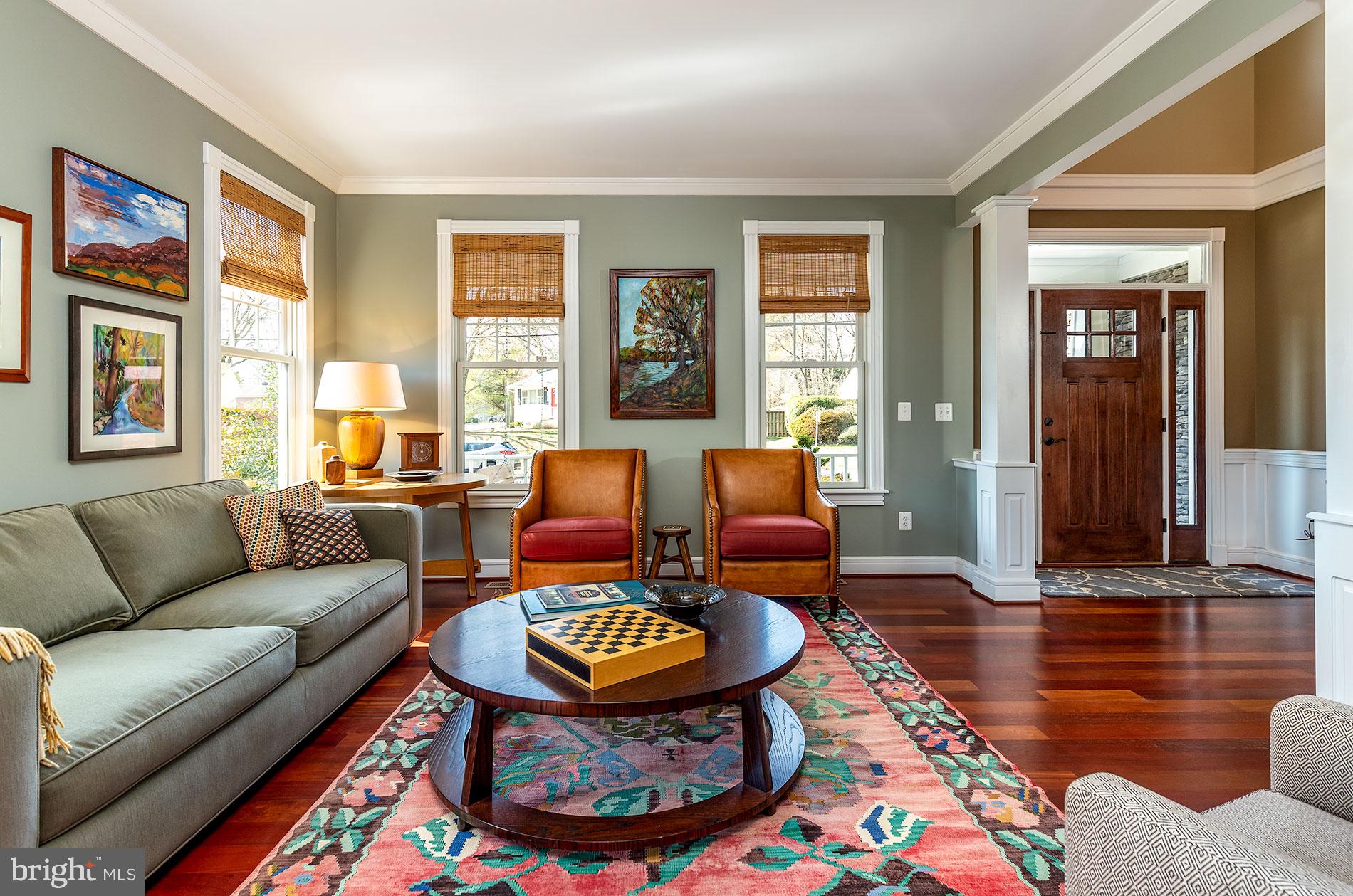 306 Branch Road Southeast Vienna, VA 22180 - Photo 5 of 55