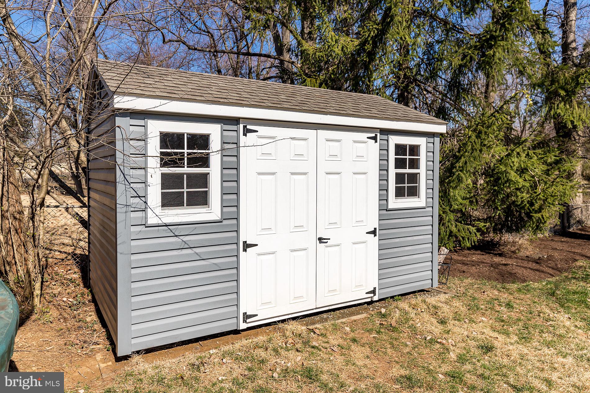 306 Branch Road Southeast Vienna, VA 22180 - Photo 53 of 55