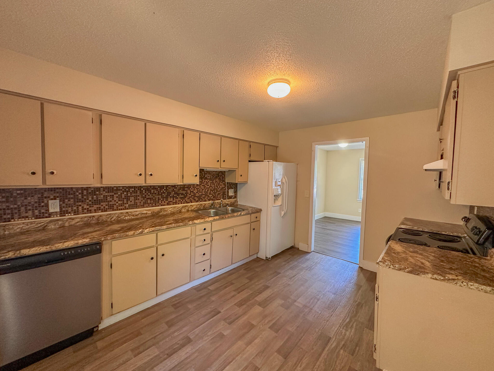 1045 Harbor View Road, Unit A Charleston, SC 29412 - Photo 5 of 14