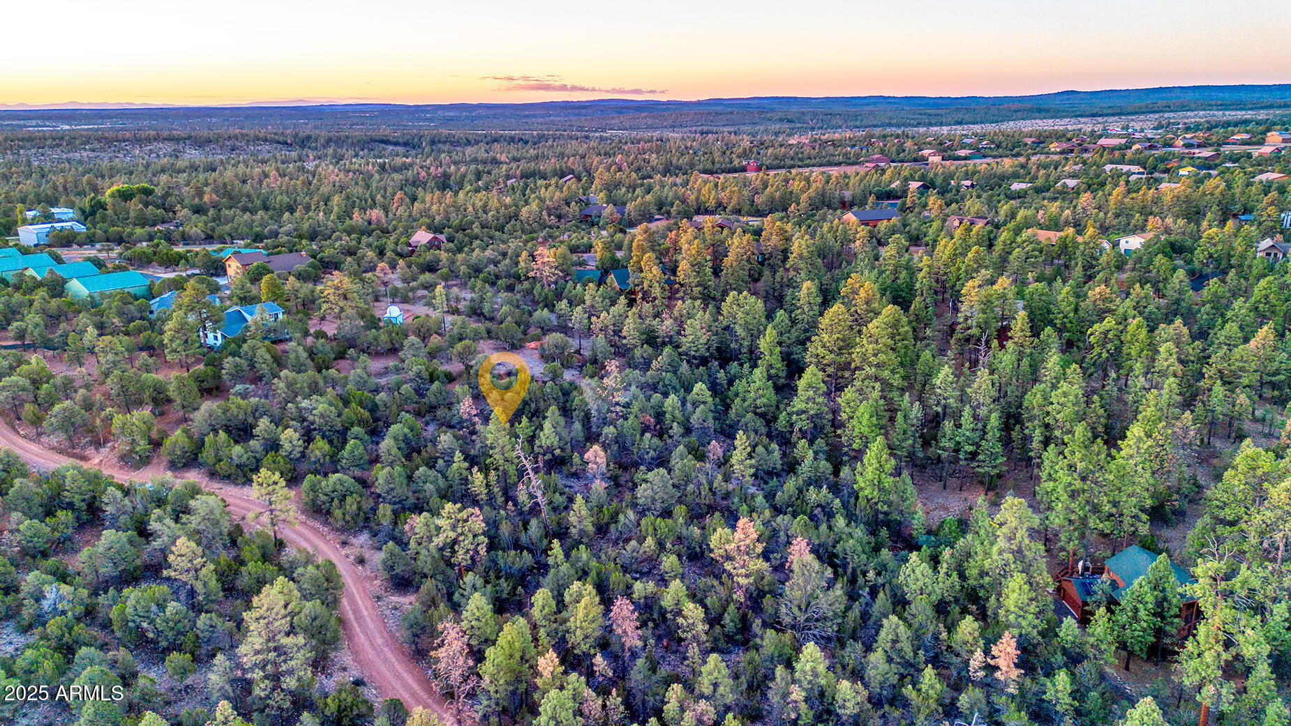 2333 Elk Ridge Lane, Unit 4H Overgaard, AZ 85933 - Photo 19 of 21 a view of city and green space