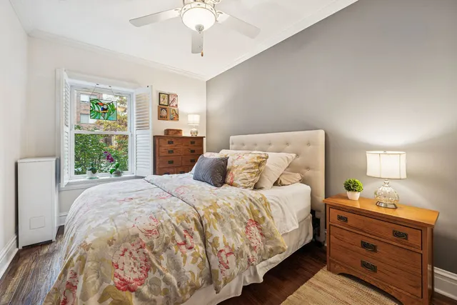 $310,000 | 3519 North Pine Grove Avenue, Unit 1S, Chicago, IL 60657