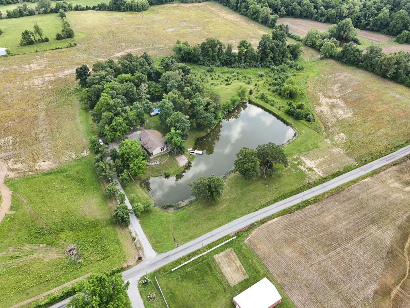 19485 Perry Road Pittsburg, IL 62974 - Photo 39 of 47