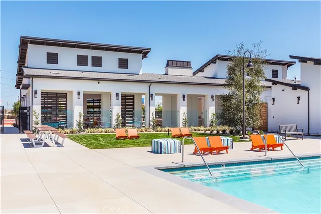 $616,506 | 4153 South Limecrest Paseo, Unit 67, Ontario, CA 91761