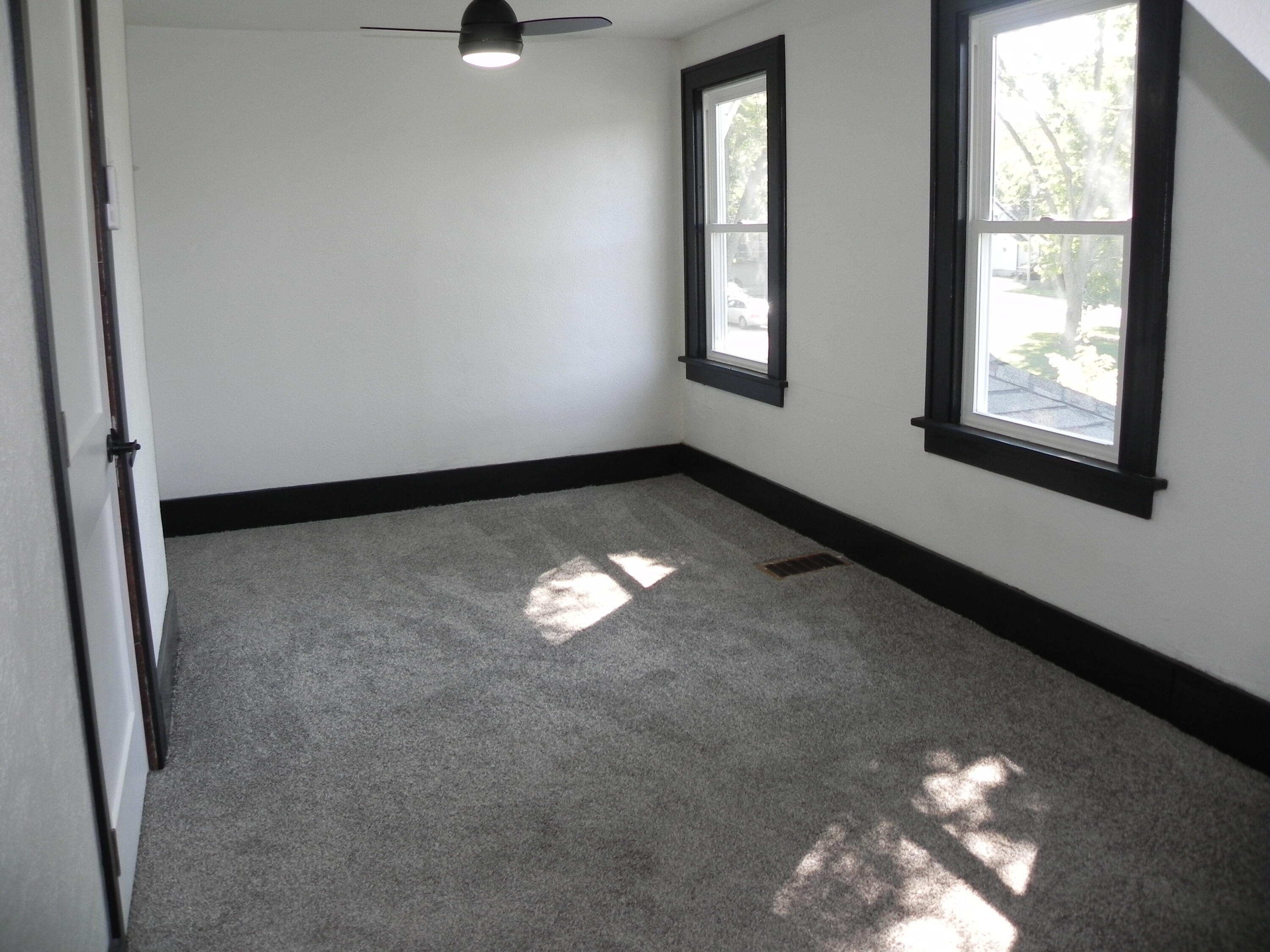 1209 7th Street Three Rivers, MI 49093 - Photo 21 of 40 DSCN2306