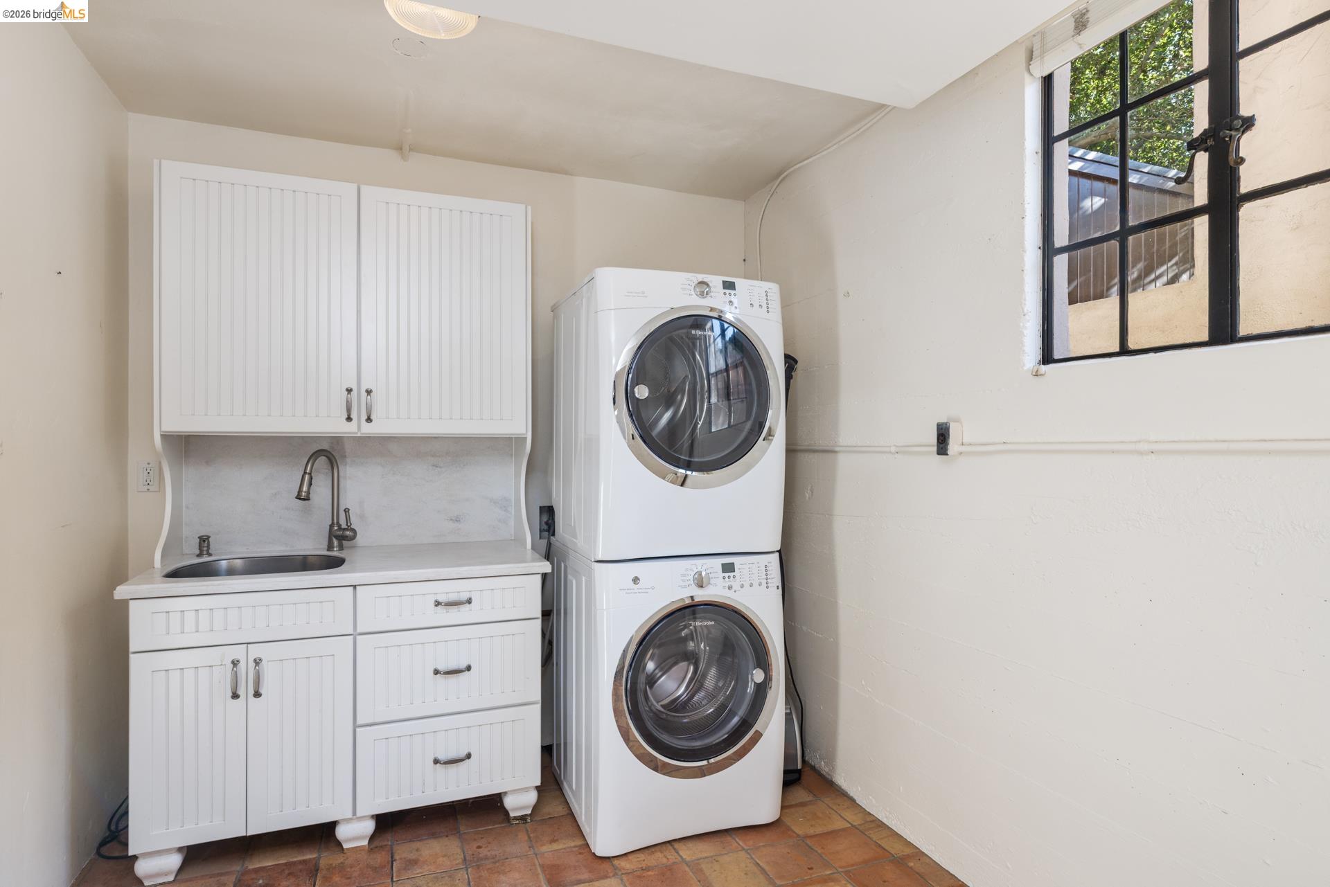 17 Roble Court Berkeley, CA 94705 - Photo 47 of 73
