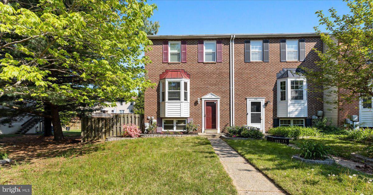 316 Rambling Ridge Court Pasadena, MD 21122 - Photo 1 of 26 End of Group In Aspen Park!