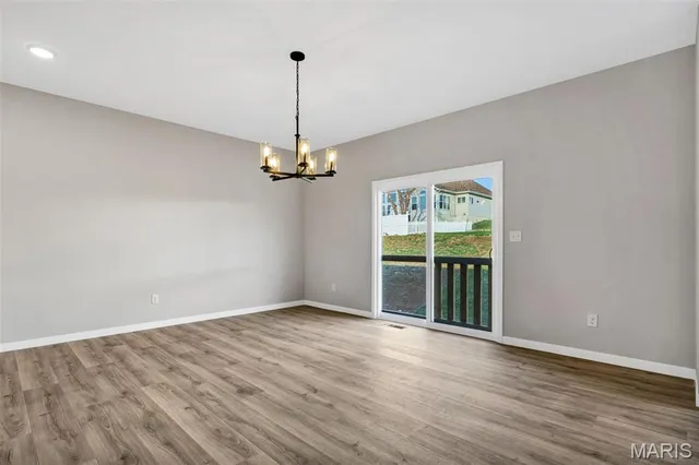 $574,990 | 32 Landyn Court, Dardenne Prairie, MO 63368