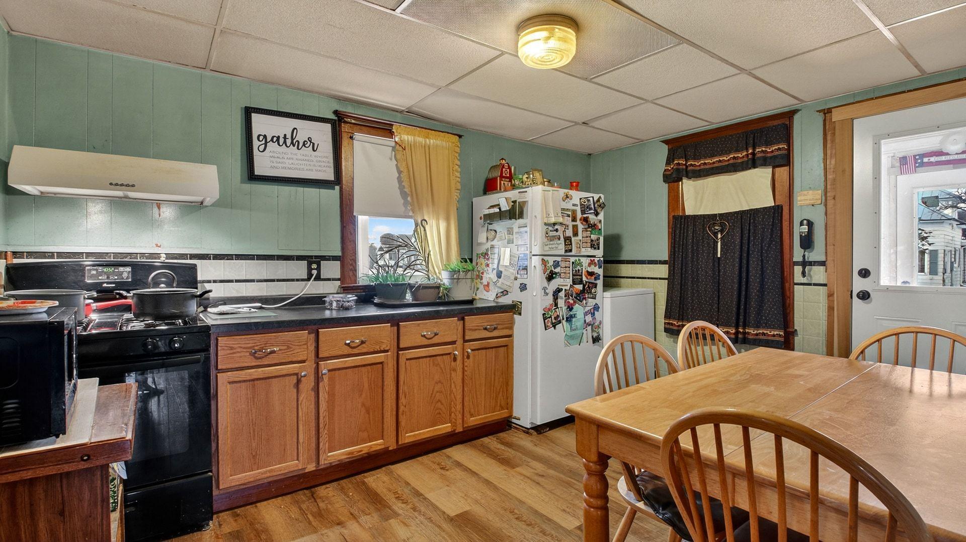 35482 4th Street Independence, WI 54747 - Photo 4 of 17