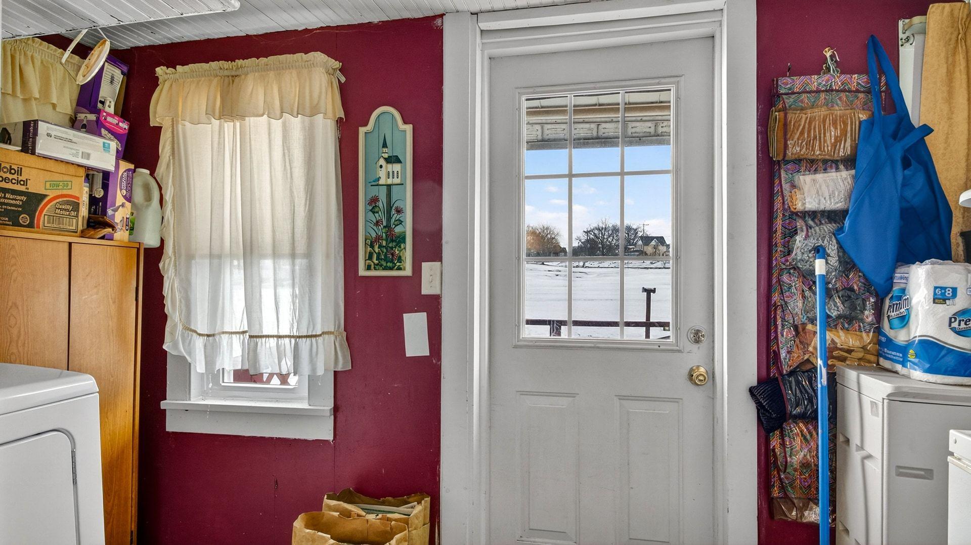 35482 4th Street Independence, WI 54747 - Photo 9 of 17