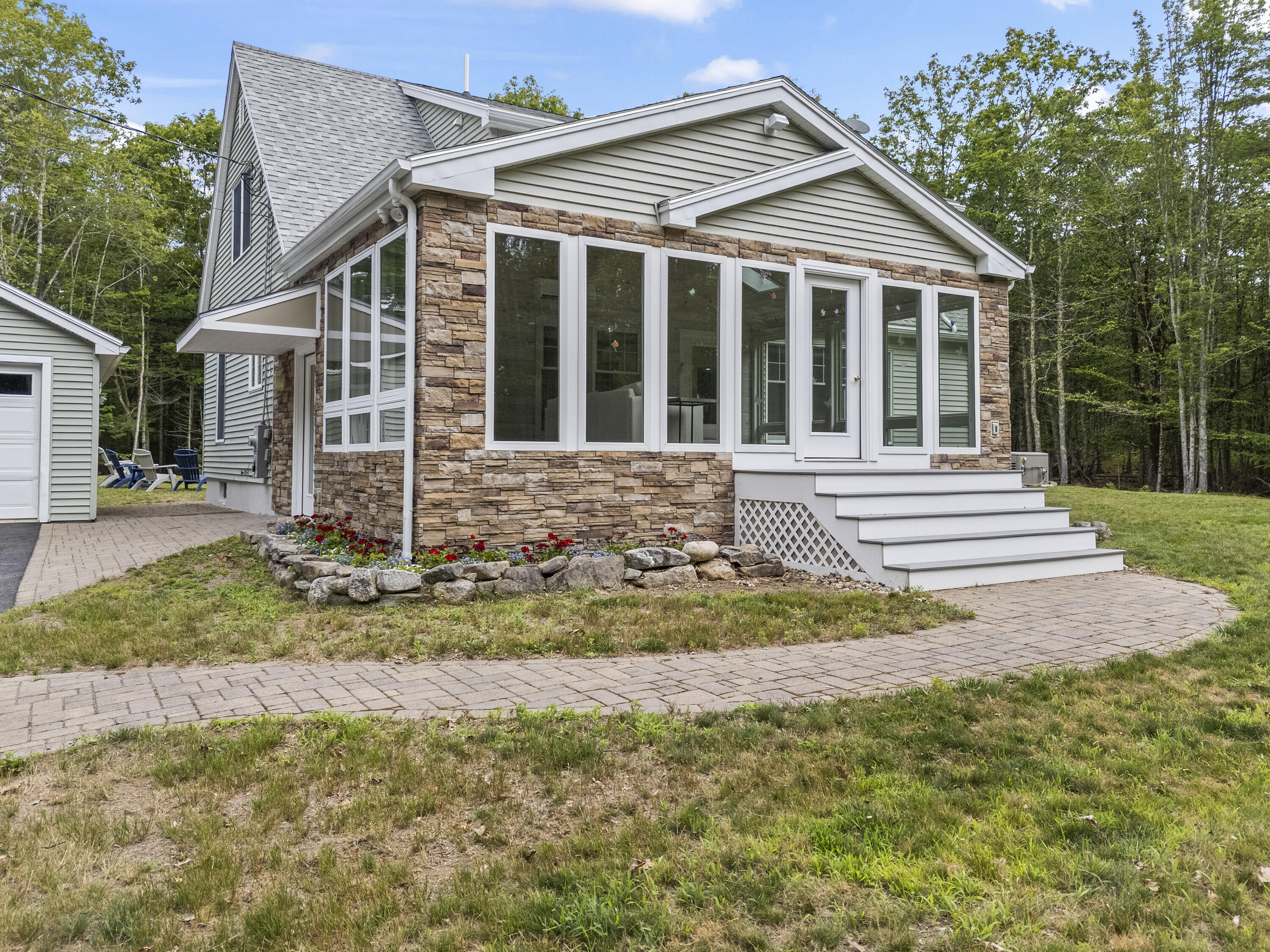 75 Henry Rd_103
