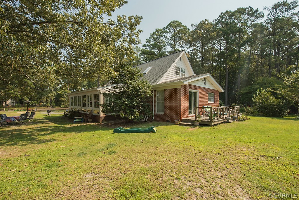 993 Holly Point Road Mathews, VA 23109 - Photo 14 of 49