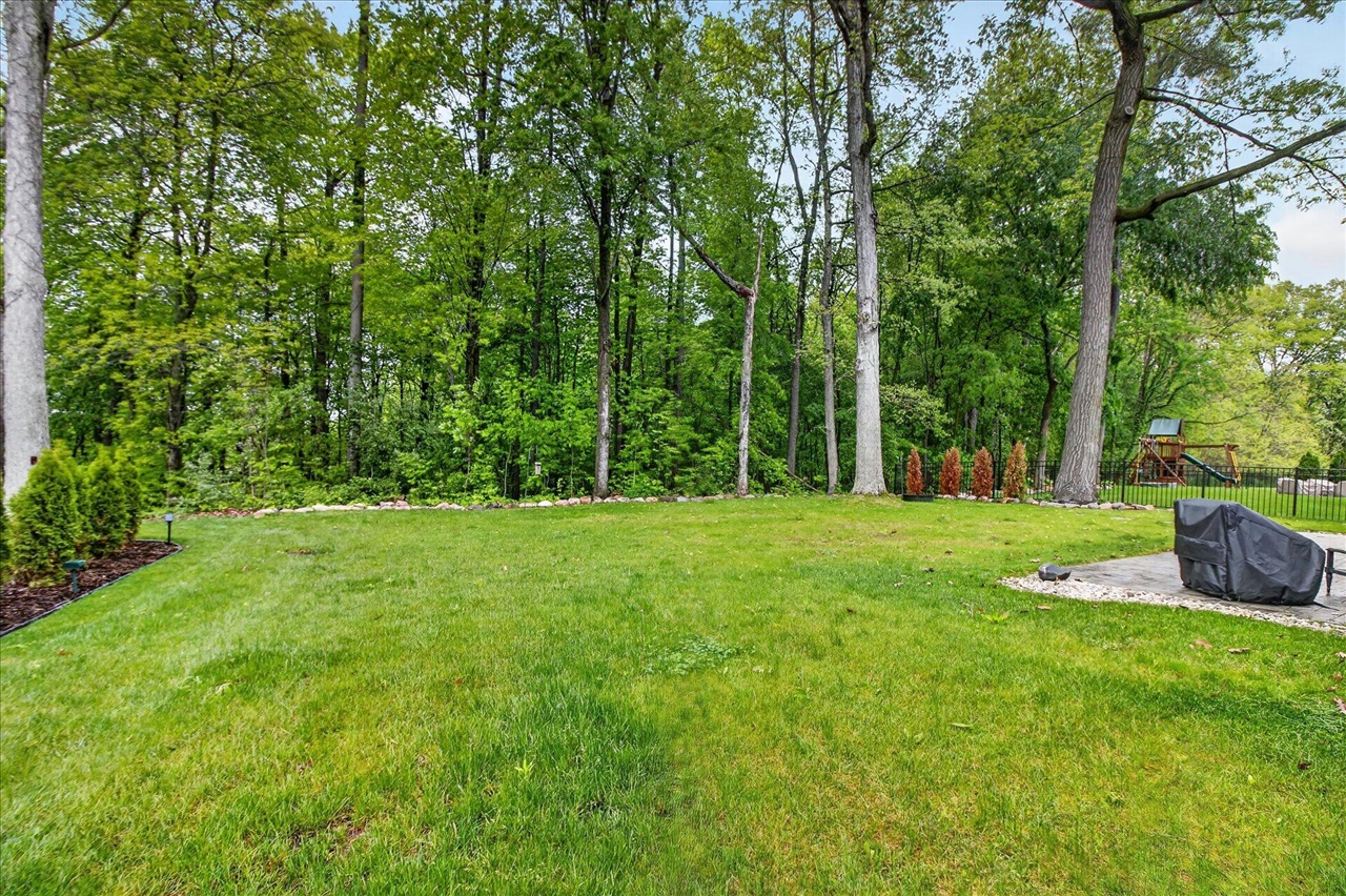 577 Trestle Drive Howell, MI 48843 - Photo 57 of 59