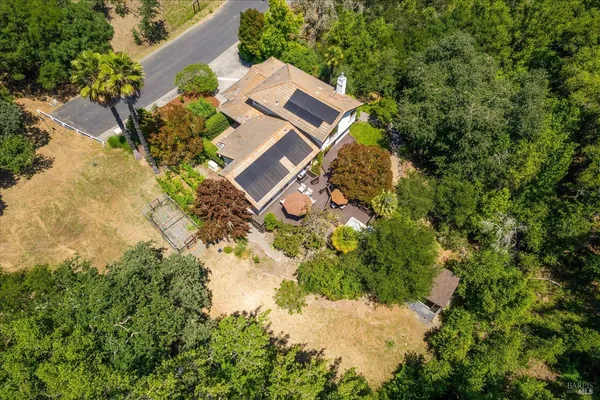 $2,095,000 | 1163 Morningside Drive, Napa, CA 94558